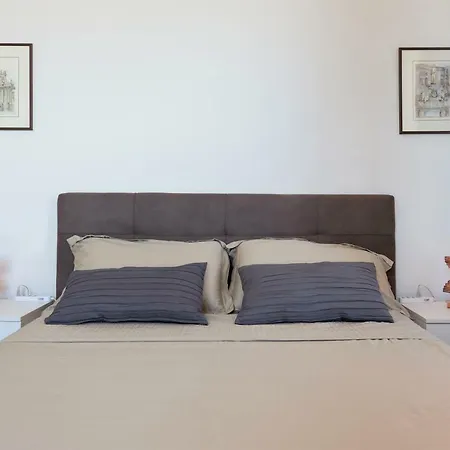 Di Leo's Flats Appartamento Catania