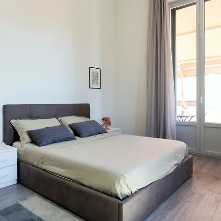 Di Leo's Flats Appartamento Catania